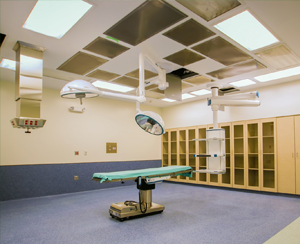 Operating room with surgery table - Using EFT for preoperative patients by Dr. Patricia Carrington